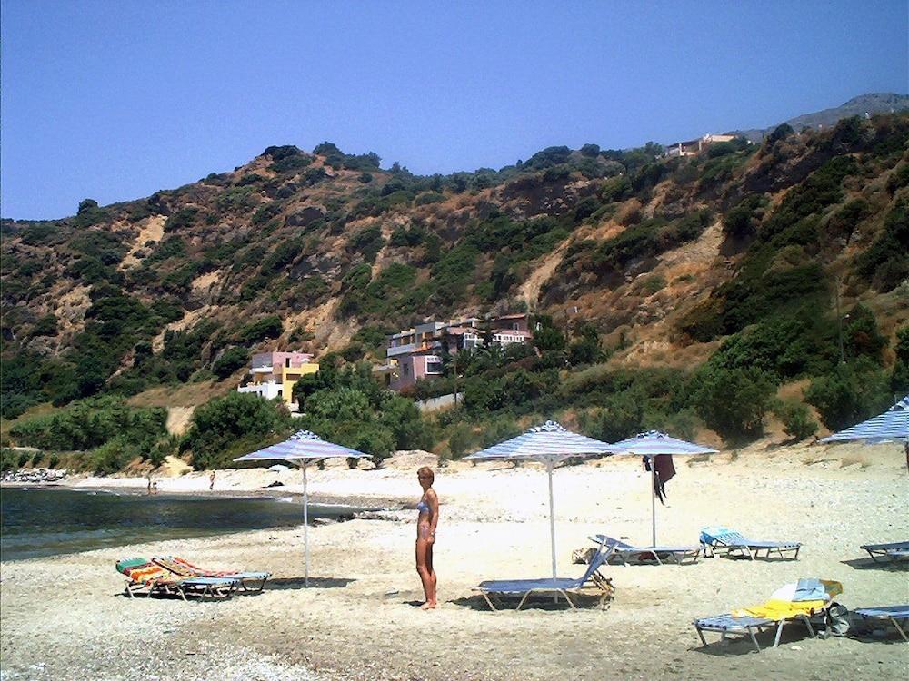 Horizon Beach Hotel ปลาเกียส ภายนอก รูปภาพ