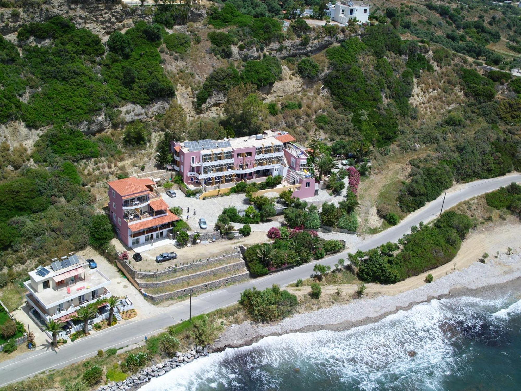 Horizon Beach Hotel ปลาเกียส ภายนอก รูปภาพ