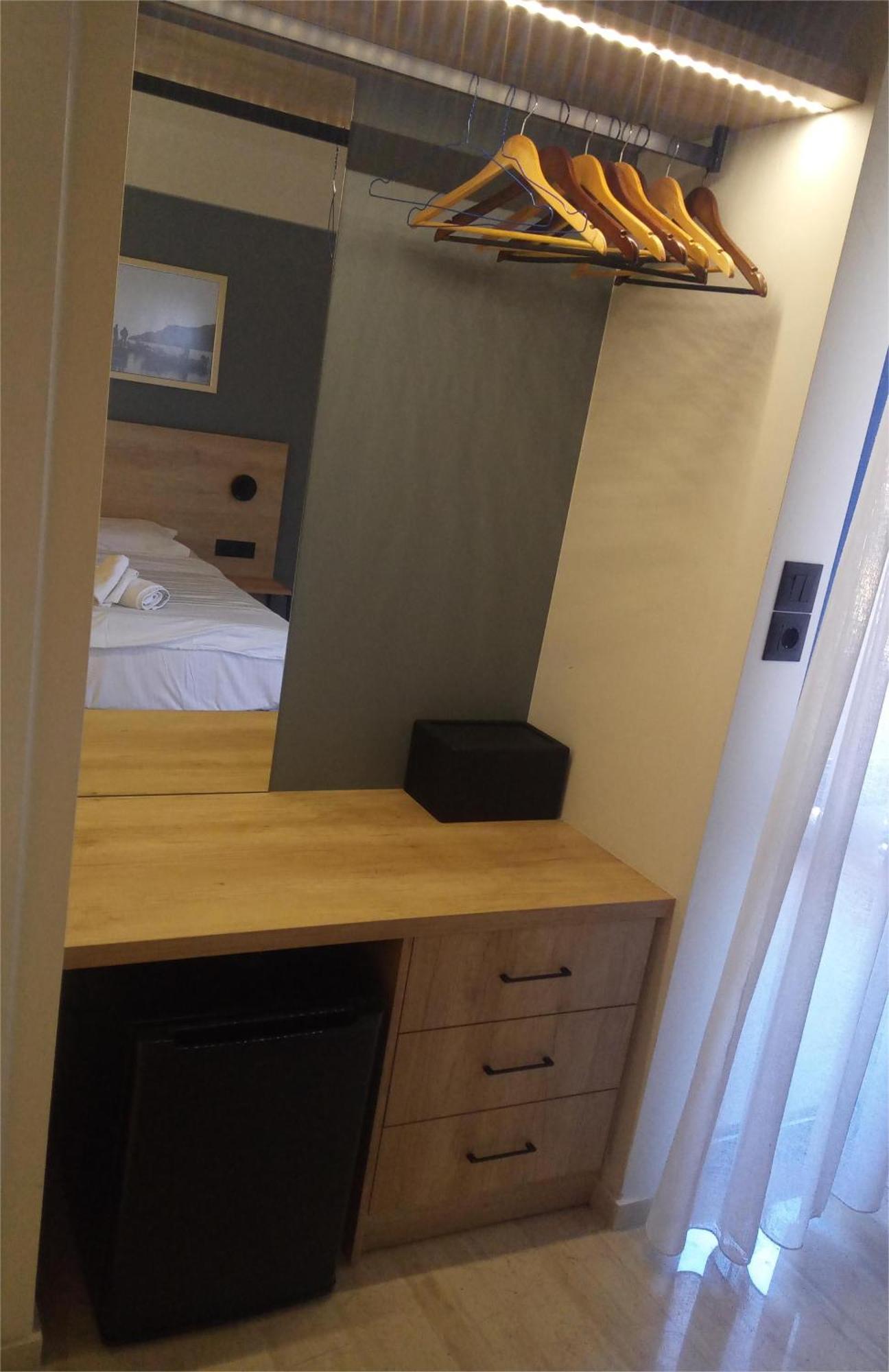 Horizon Beach Hotel ปลาเกียส ภายนอก รูปภาพ