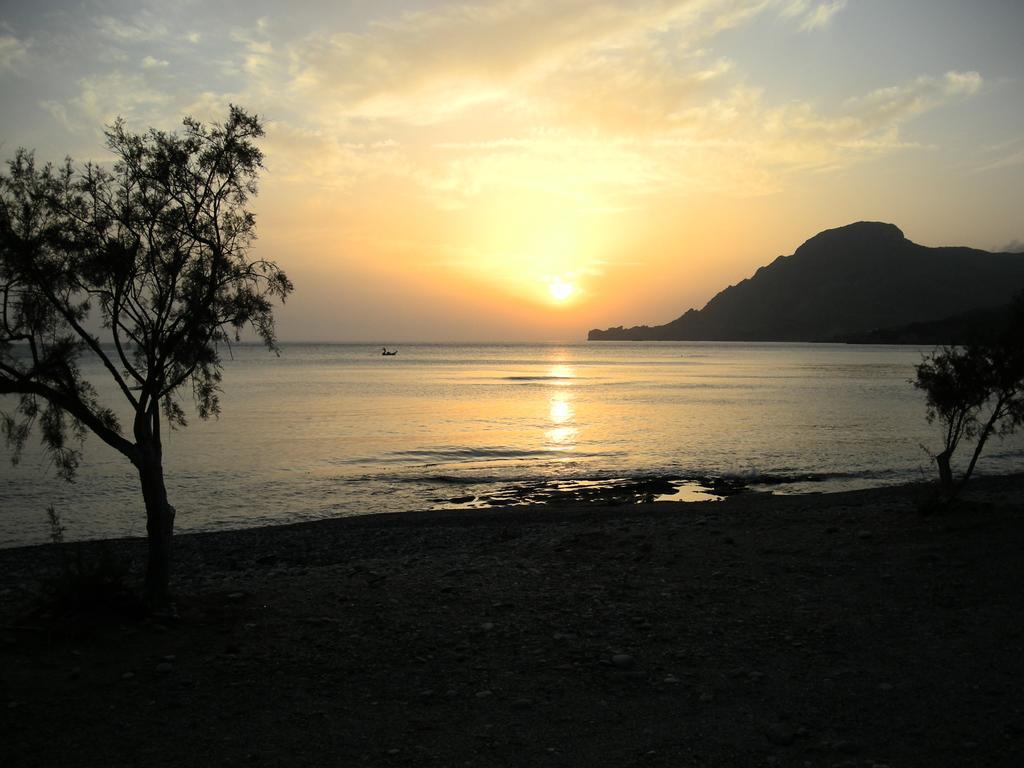 Horizon Beach Hotel ปลาเกียส ภายนอก รูปภาพ